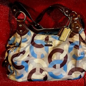 Coach, shoulder bag